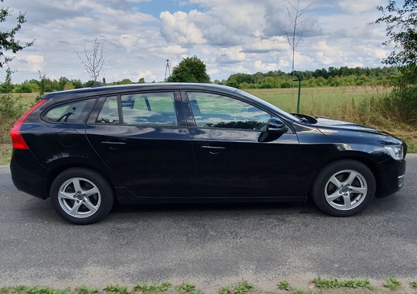 Volvo V60 cena 41900 przebieg: 219000, rok produkcji 2014 z Bielsk Podlaski małe 106